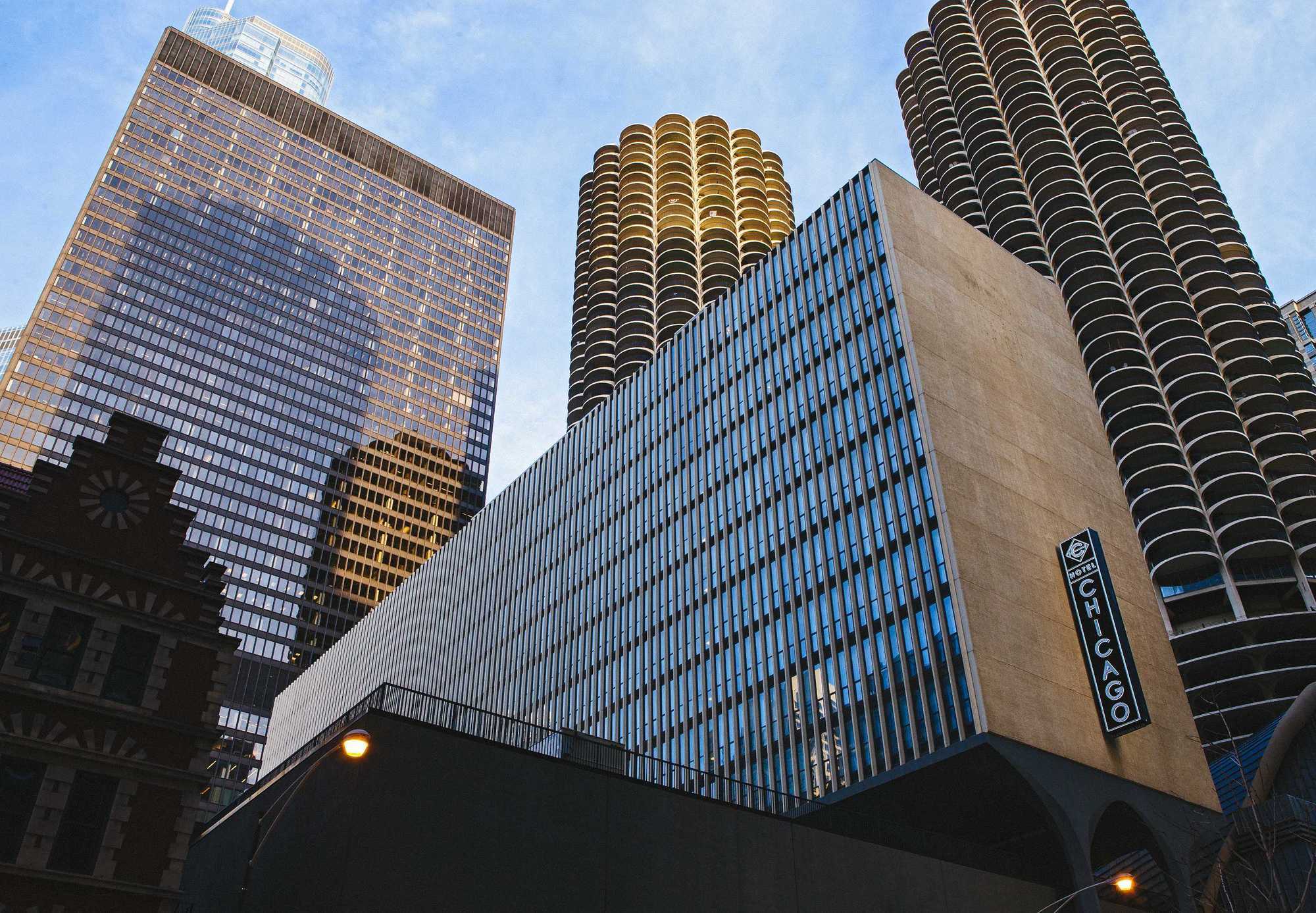 Hotel Chicago Downtown, Autograph Collection Exterior photo